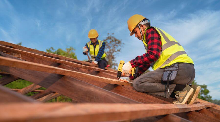 Professional Flat Roofing Installation services in Crown Point, IN